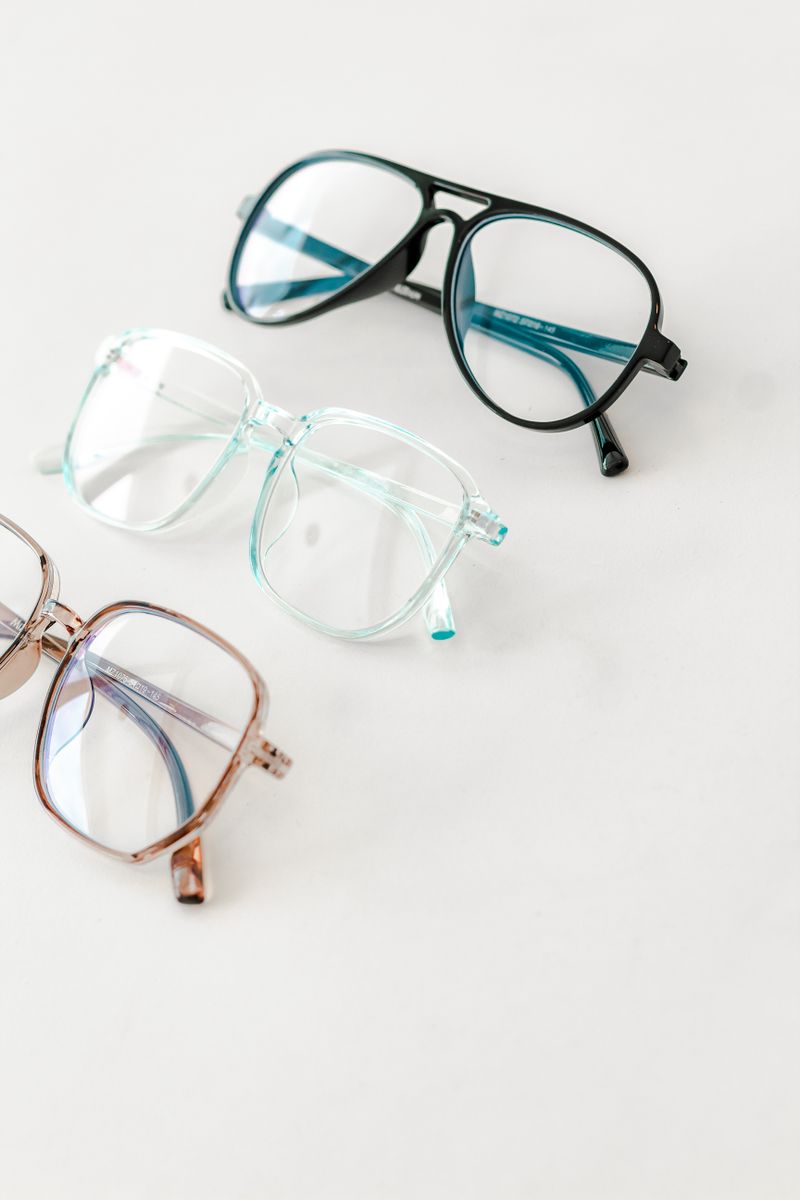 LunaRound Feminine Blue Light Glasses Product